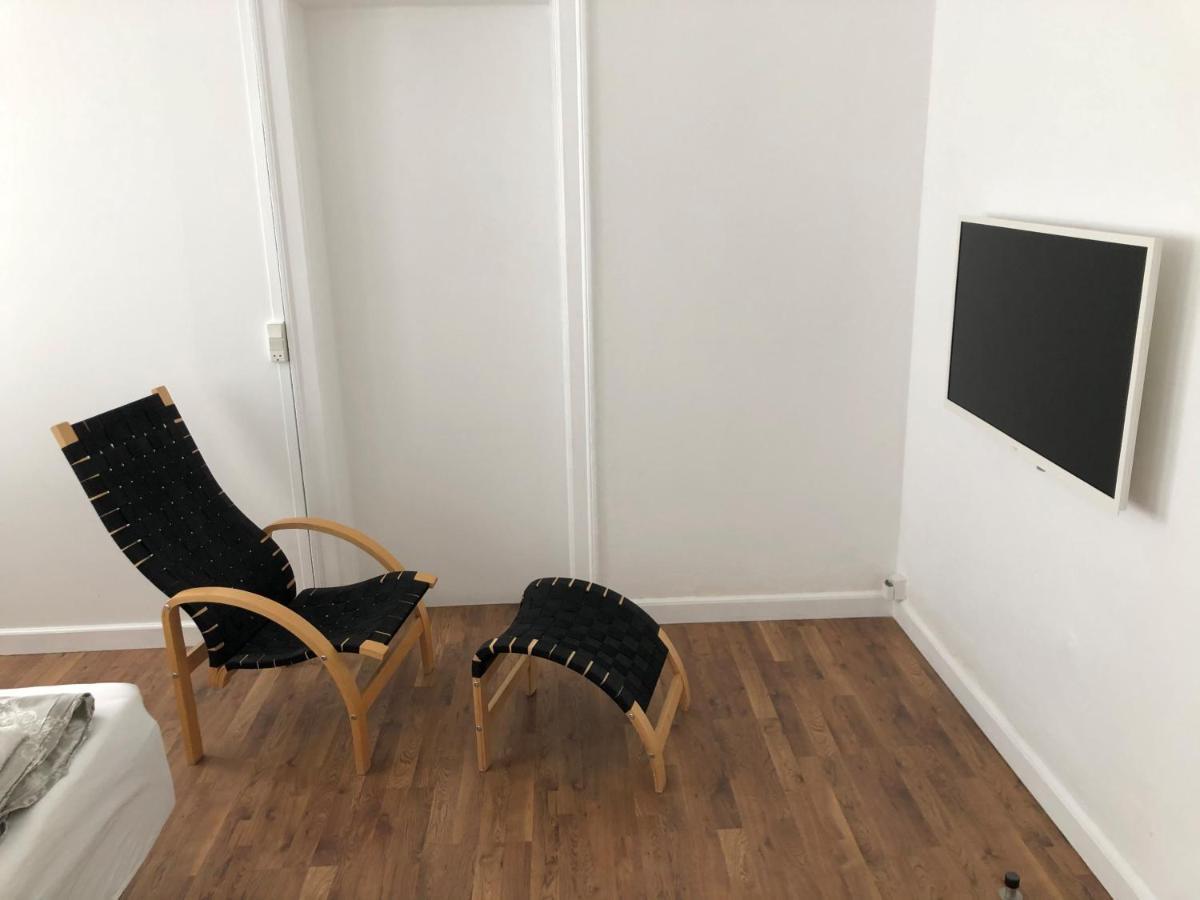 Rooms In Quiet White Villa Apartment Hortensiavej 8 On Frederiksberg C Köpenhamn Exteriör bild